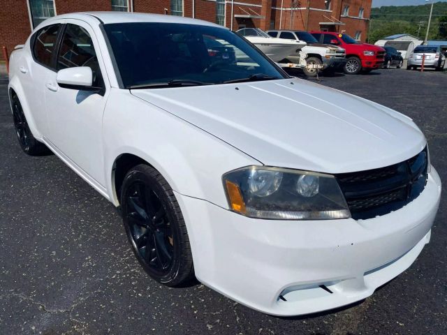 2014 Dodge Avenger SXT Sedan 4D
