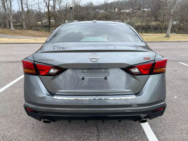 2023 Nissan Altima 2.5 SR Sedan 4D