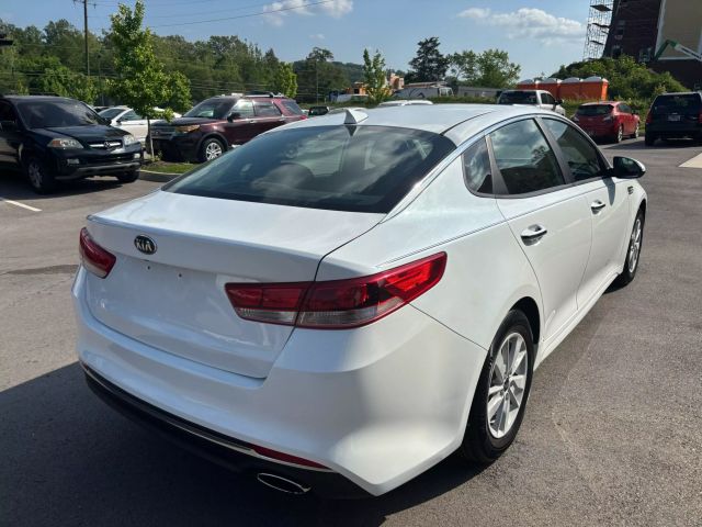 2016 Kia Optima LX Sedan 4D
