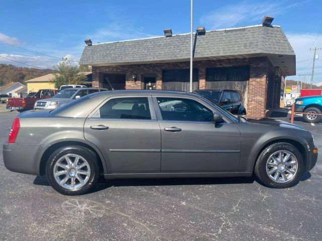 2008 Chrysler 300 Touring Sedan 4D