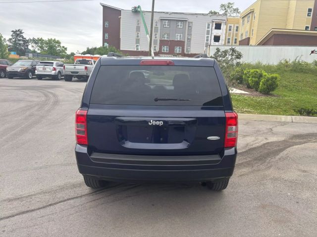 2012 Jeep Patriot Latitude Sport Utility 4D