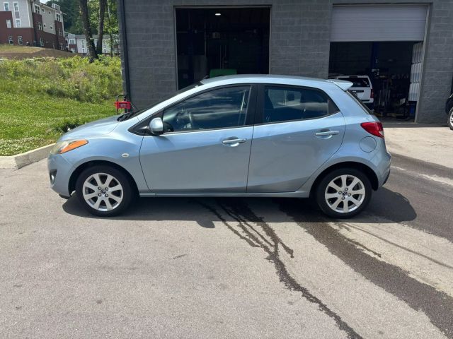 2013 MAZDA MAZDA2 Touring Hatchback 4D